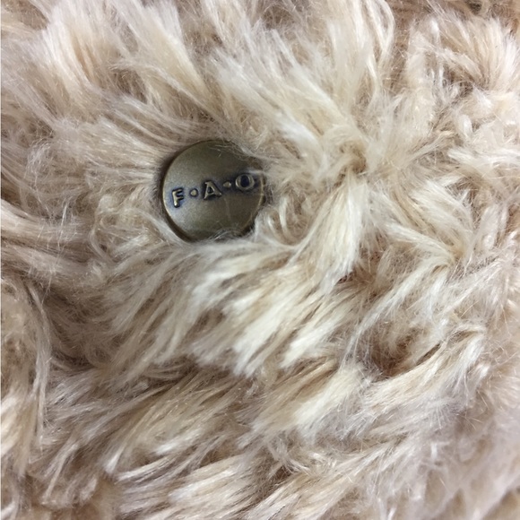 FAO Schwarz 14” Plush Teddy Bear Gift Puffer Vest Scarf w/ Hang Tag - Picture 3 of 9